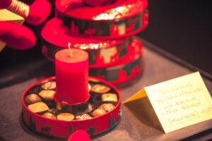 プラリネとは?原料や種類、ジャンドゥーヤとの違いやおすすめなどを解説