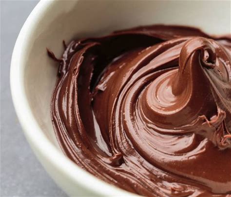 ガナッシュとは?濃厚でなめらかなチョコレートクリームの正体