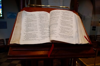 コンパクト書見台(ブックスタンド)