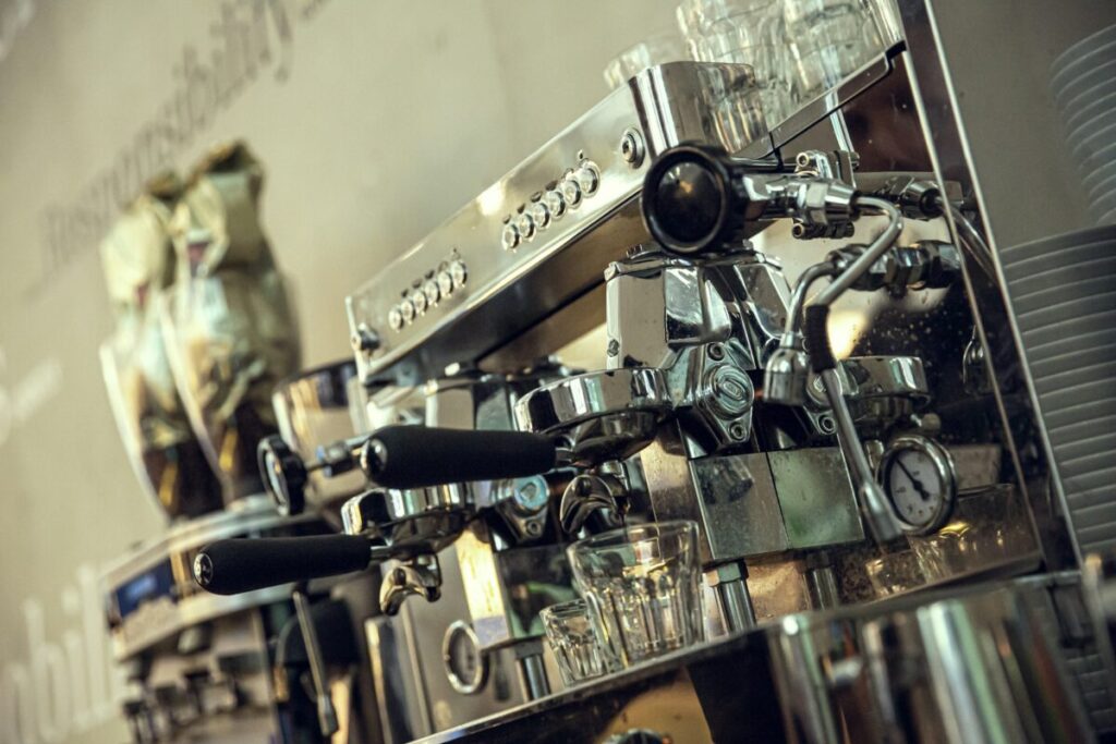 美味しいエスプレッソの裏には名バリスタあり